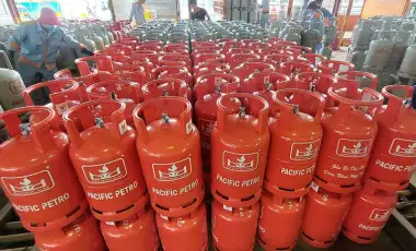 Giá Gas Tăng 2.500đ/bình 12kg Từ Ngày 1/9