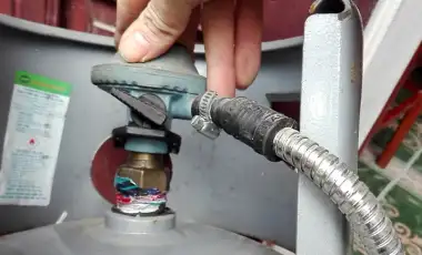 Cách Mở Và Khóa Van Gas An Toàn Không Phải Ai Cũng Biết