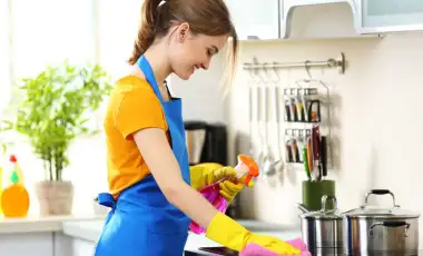 Cách Vệ Sinh bếp Gas Mặt Kính Tại Nhà Dễ Áp Dụng NHẤT