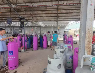 Bình Gas Gia Đình HK PETRO 12Kg